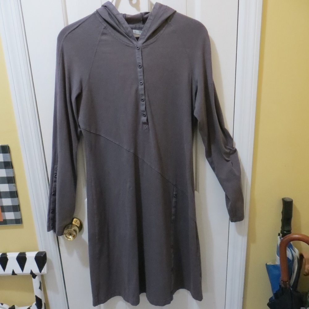 Athleta organic cotton gray hooded long sleeve athleisure dress, M